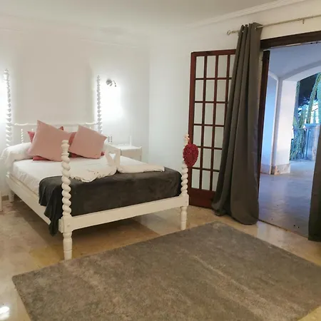 De Lujo Con Piscina, Jardin Y Vistas Al Mar, A 100m De La Playa En - Es-209-27